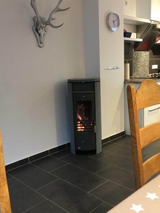 Ferienhaus Am Kreuzberg - Nuerburgring Ulmen Ngoại thất bức ảnh